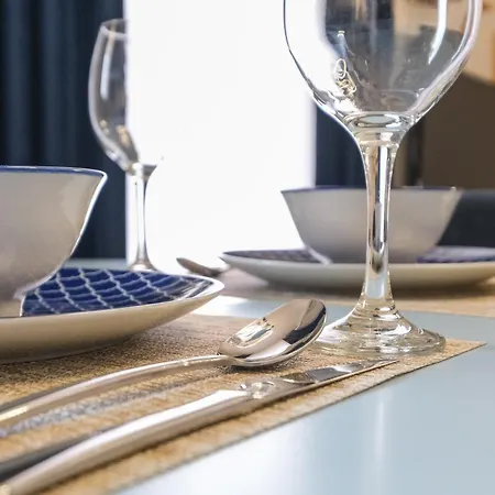 Lägenhet Matisse No15 - One Bedroom With Balcony *