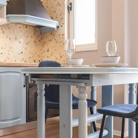 Matisse No15 - One Bedroom With Balcony Lägenhet Tirana