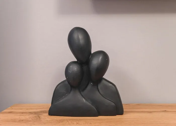 Matisse No15 - One Bedroom With Balcony Tirana