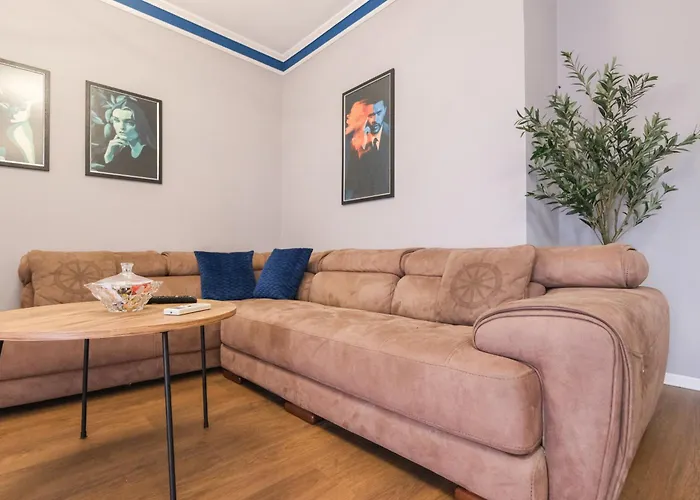 Matisse No15 - One Bedroom With Balcony Apartament *