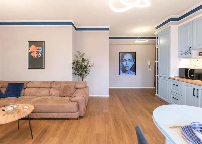 Matisse No15 - One Bedroom With Balcony Apartament