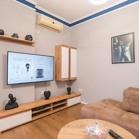 Matisse No15 - One Bedroom With Balcony Apartmán